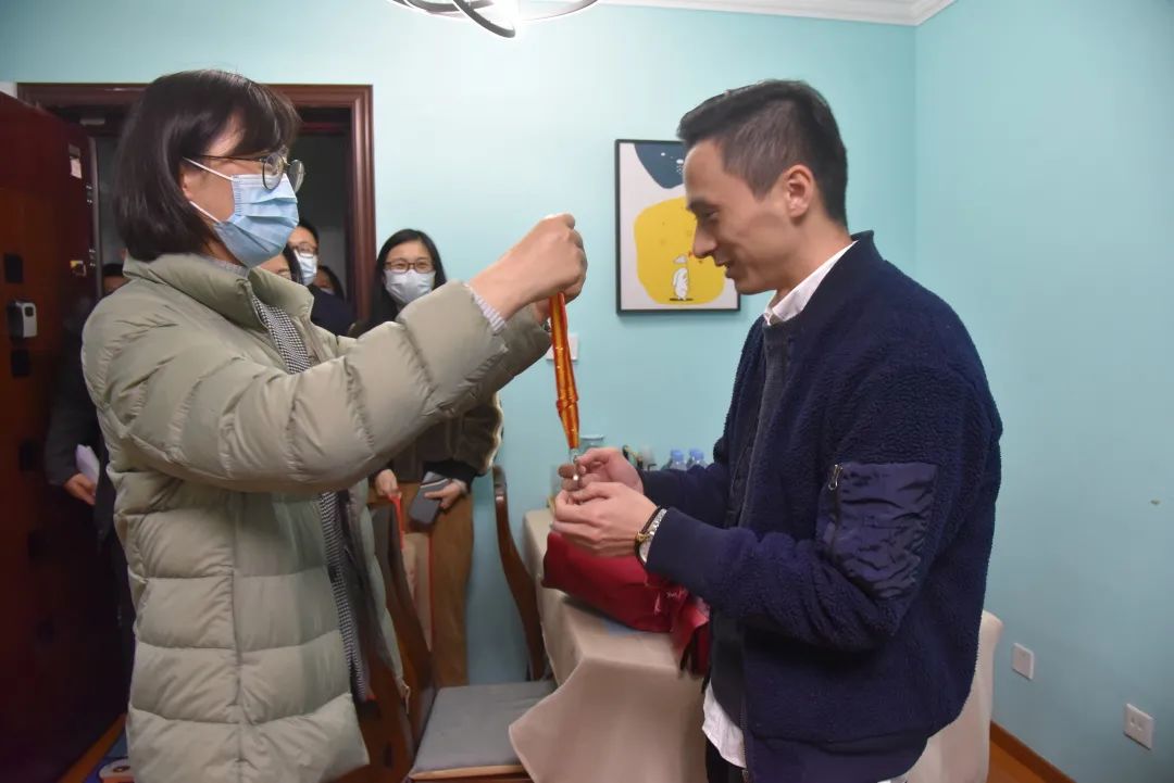 ceb2b9de43b096ebffb106347207653a