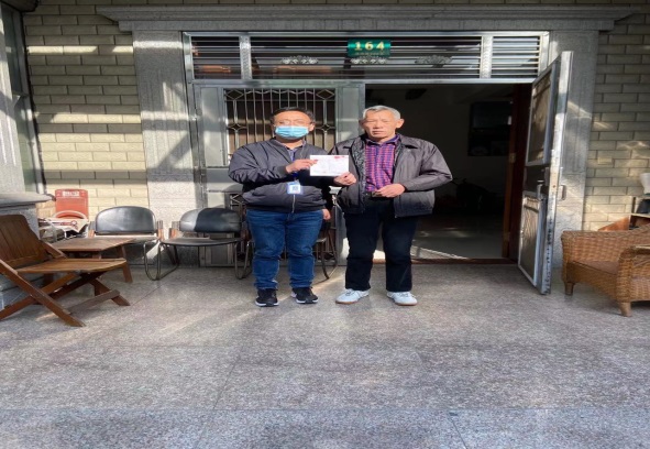 C:\Users\DELL\Desktop\红会2021年文件\2021年1月工作\2021“千万人帮万家”\九里亭街道 千帮 走访慰问照片简讯\杜巷\d8af1c64304f8f49c5dbb7467ccd093.jpg