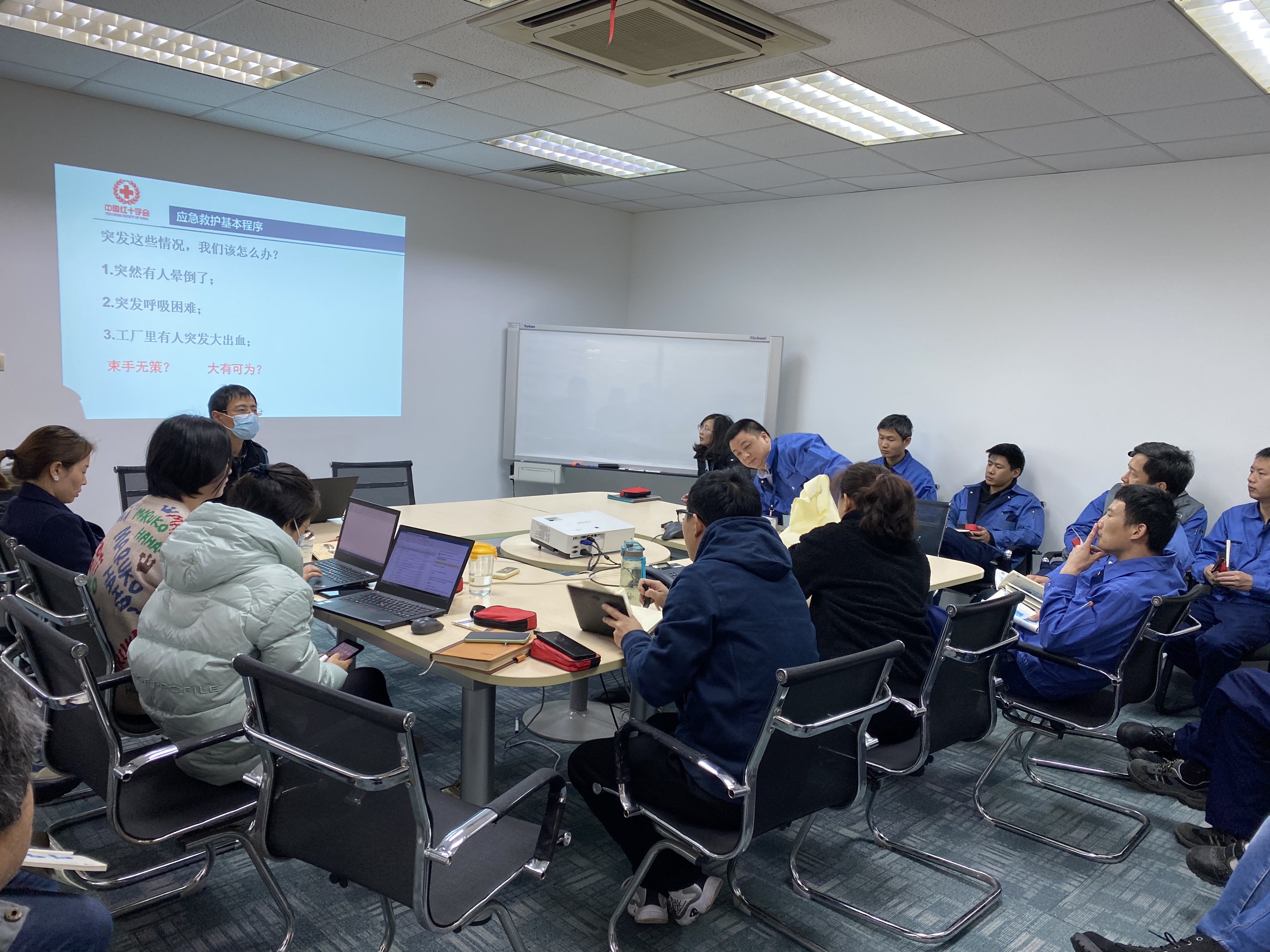 2765380f02cd872a27e8b185e39fadc