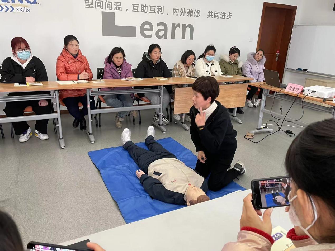 becd5be1766bdbe09a300cddb75e4b9