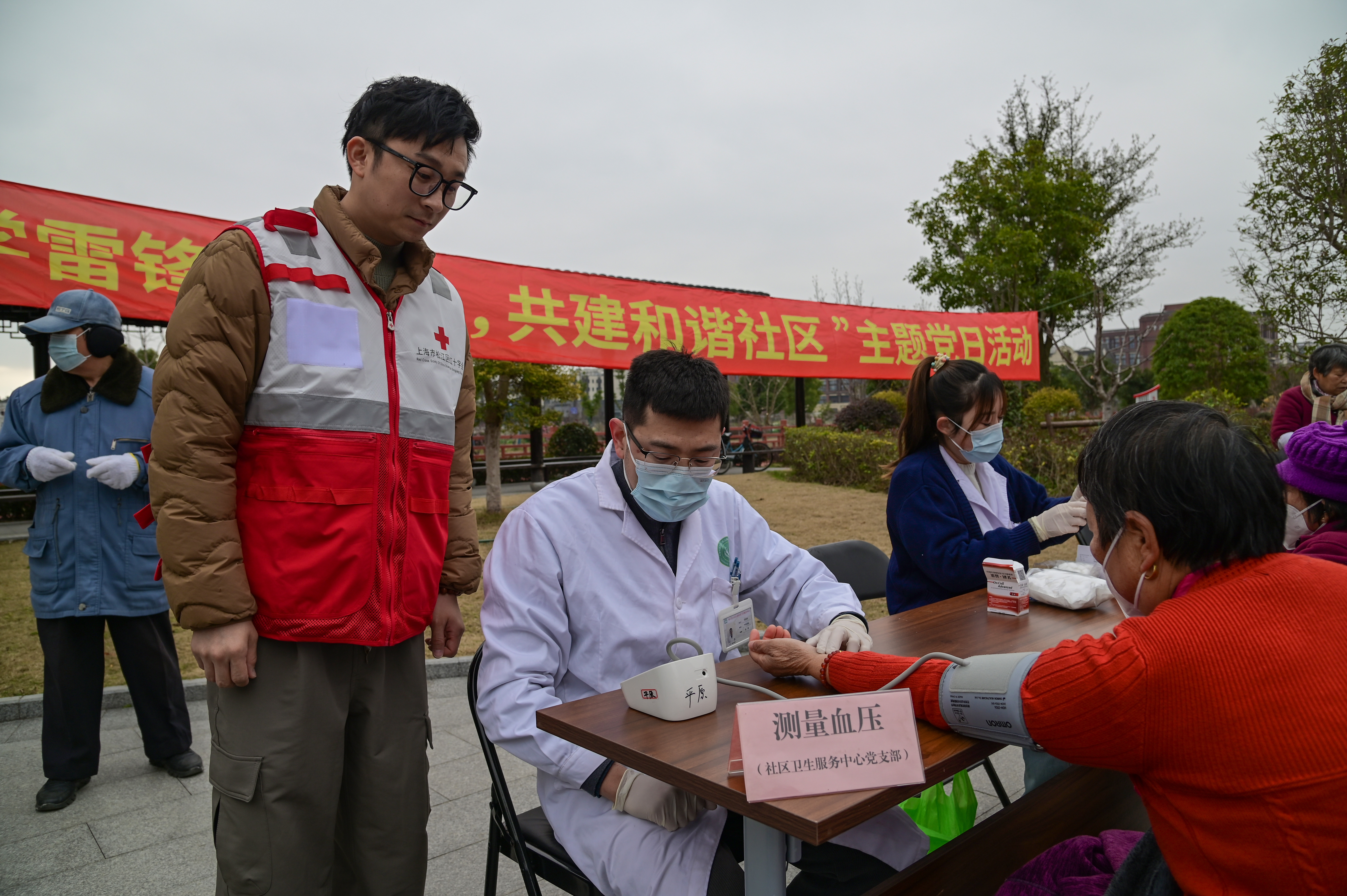 682de8de52469b3d59b3860c7625945