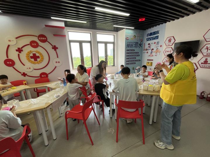 eaf24016d2d48b5b438a857ad4312b9